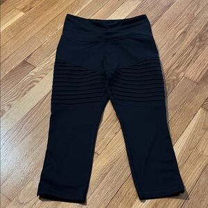 Lucy Ribbed Leggings